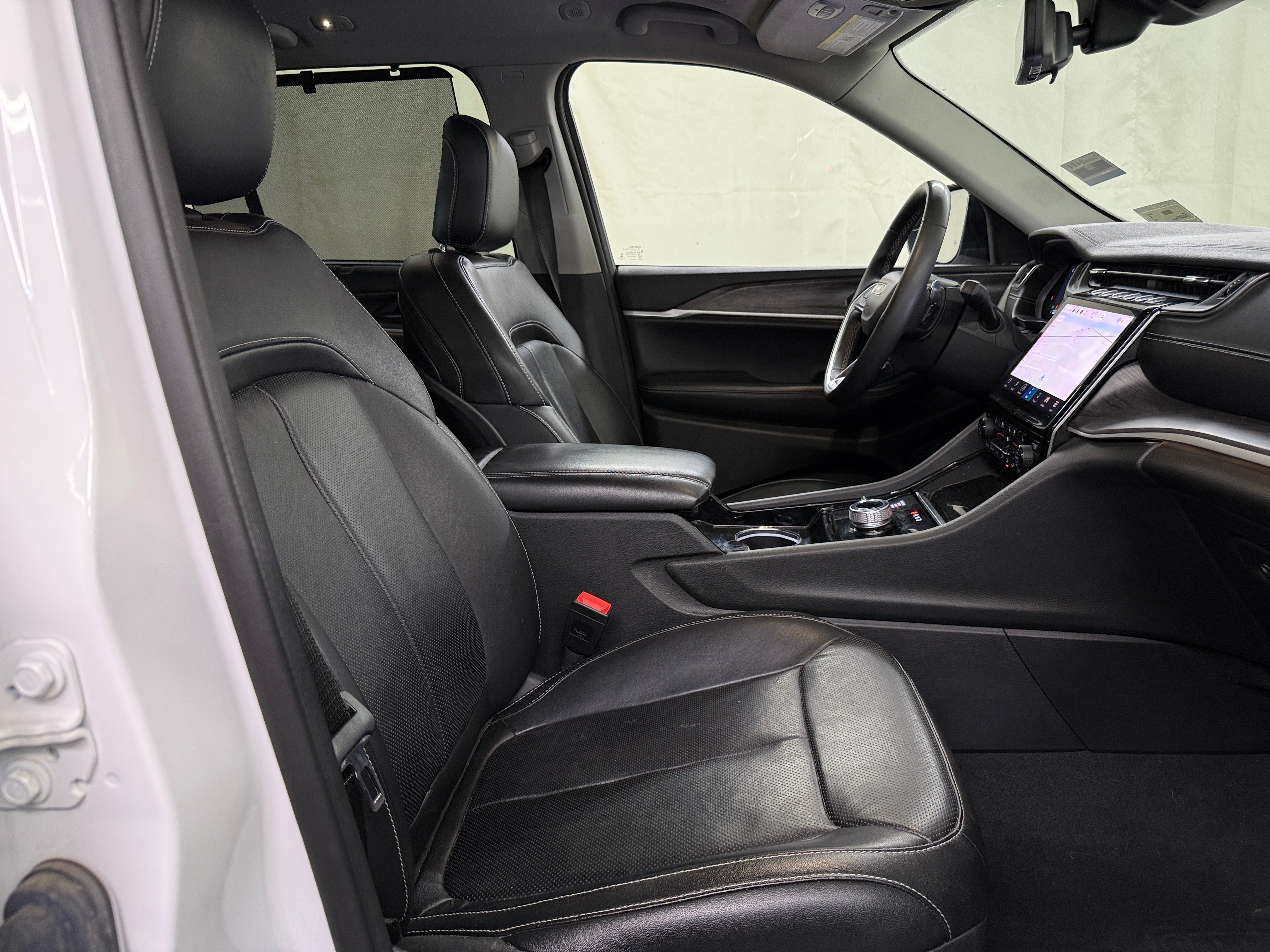 jeep grand cherokee 2023 1C4RJHBG4PC523978 image jeep grand cherokee 2023 1C4RJHBG4PC523978 image